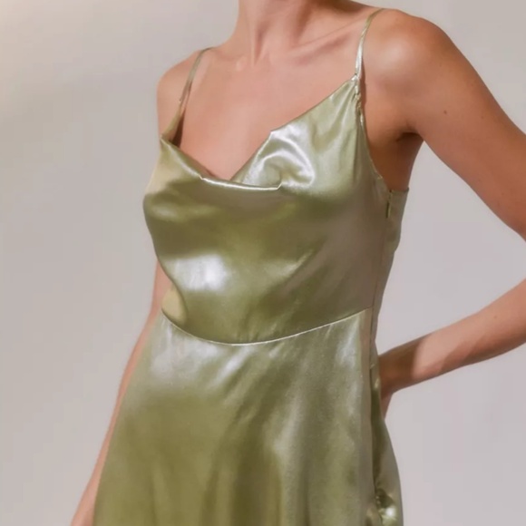 Urban Outfitters "Mallory" Asymmetric Slip Dress - Metallic Lime Green Size S - Picture 3 of 13